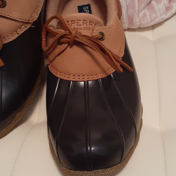 Sperry Women's Saltwater 1-Eye Rain Boot - Picture 2 of 7